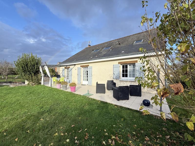 Maison traditionnelle - 191 m² - 8 pièces