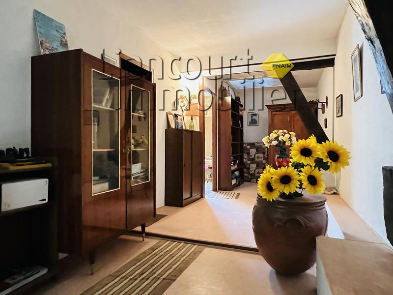 Maison - 180 m² - 8 pièces