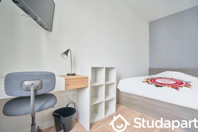 Chambre - 16 m² - 1 pièce