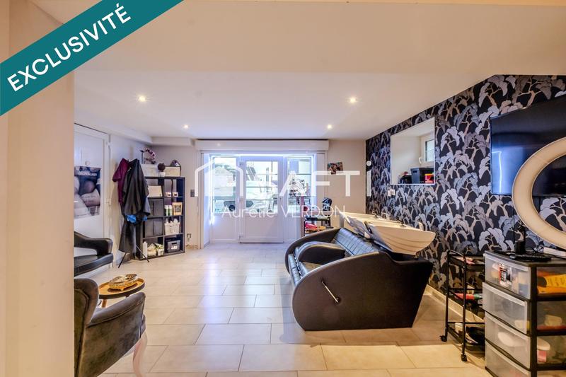 Maison - 260 m² - 7 pièces