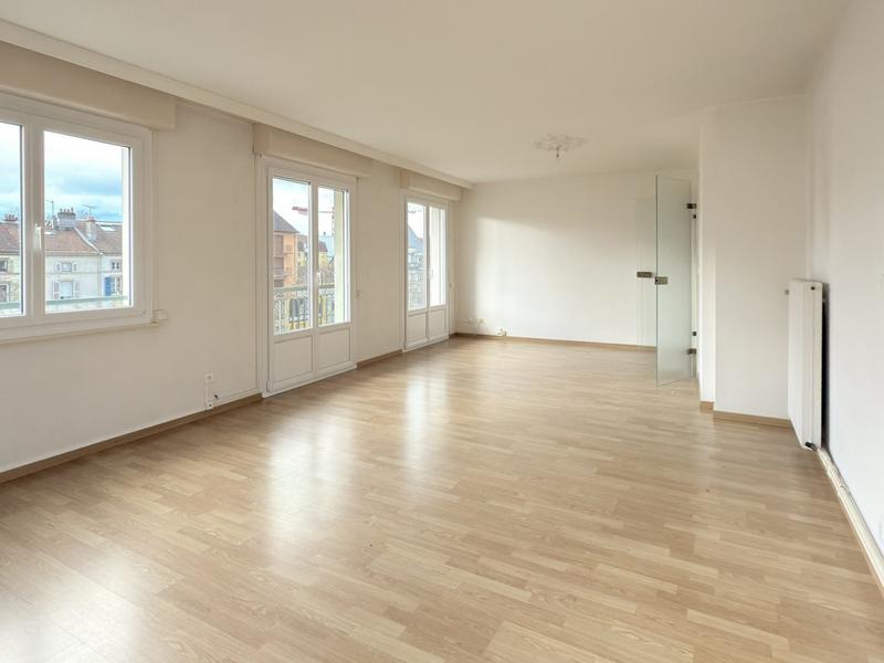 Appartement - 72 m² - 3 pièces