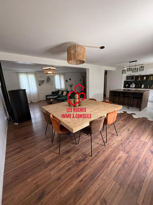 Maison - 120 m² - 4 pièces