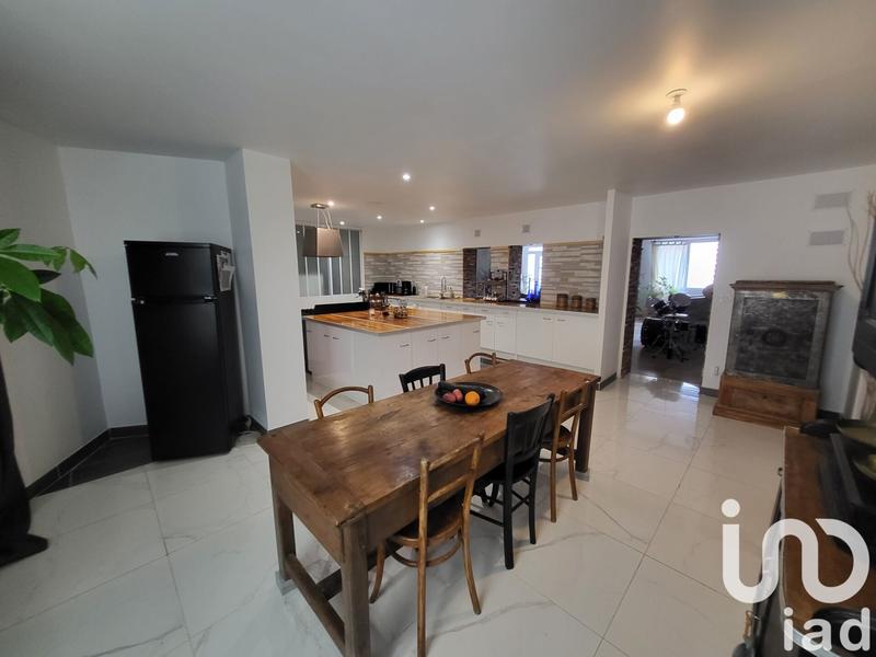 Maison - 174 m² - 5 pièces