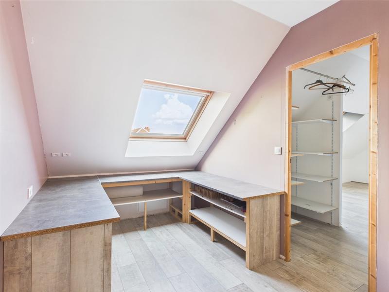 Maison - 186 m² - 6 pièces