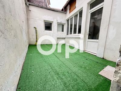 Maison - 101 m² - 5 pièces