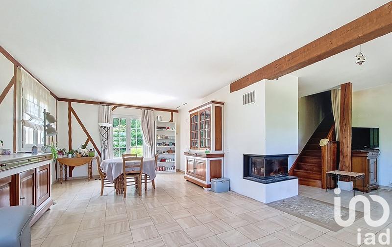 Maison - 244 m² - 10 pièces