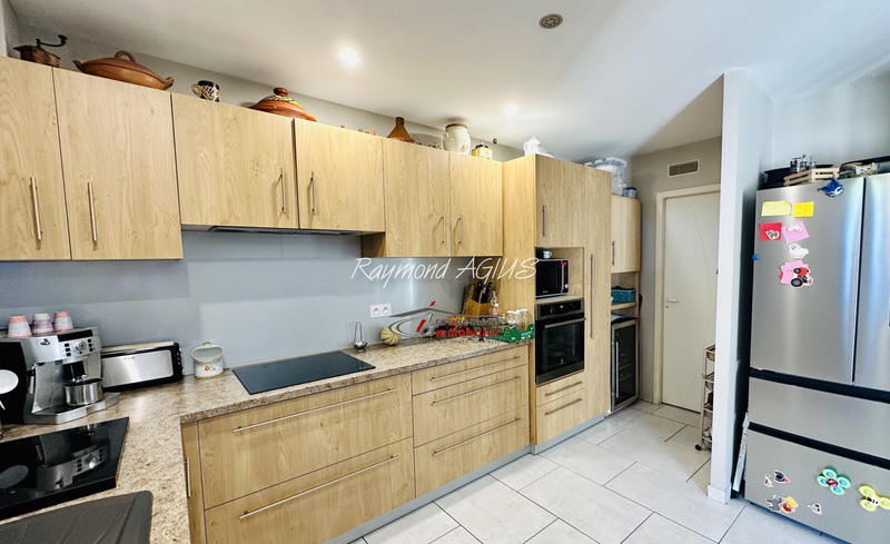 Maison de village - 265 m² - 11 pièces