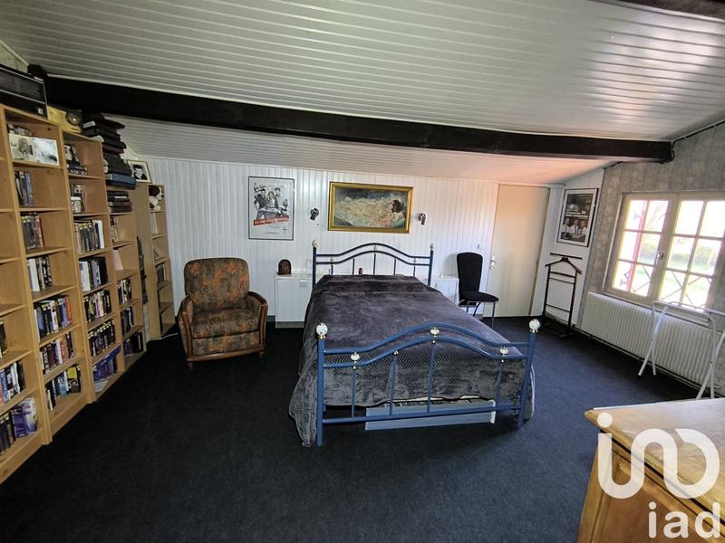 Maison - 230 m² - 9 pièces