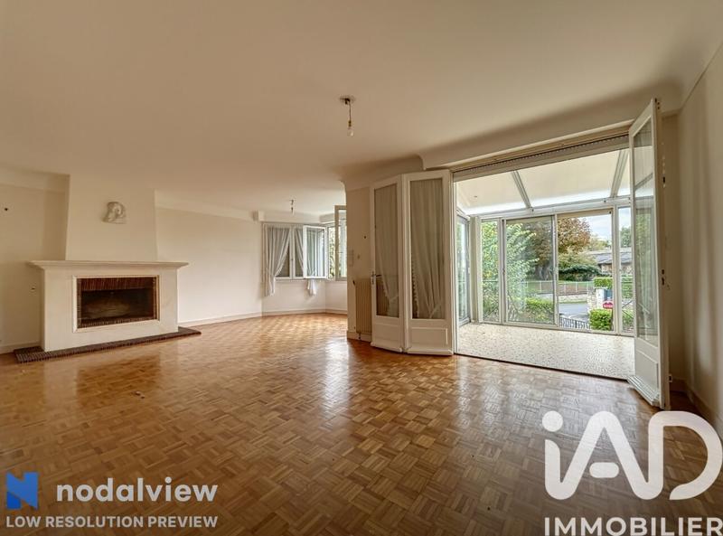 Maison - 101 m² - 5 pièces