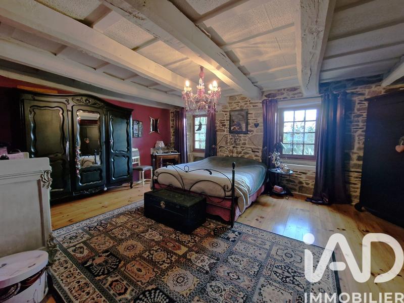 Maison - 176 m² - 5 pièces