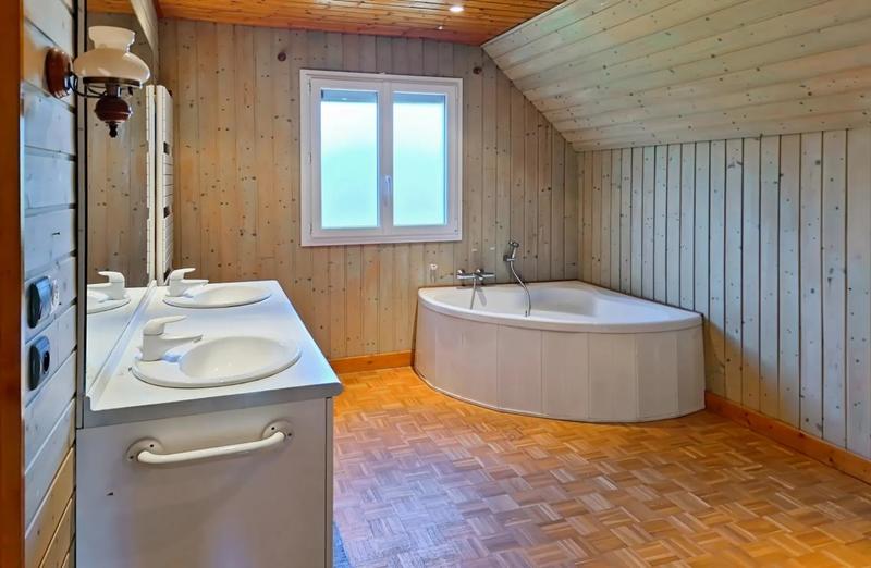 Maison - 190 m² - 7 pièces