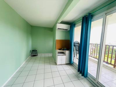 Studio - 28 m² - 2 pièces