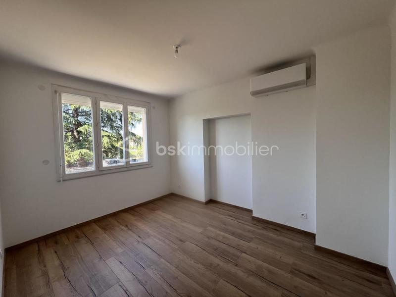 Maison traditionnelle - 146 m² - 6 pièces