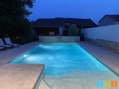 Maison - 625 m² - 12 pièces