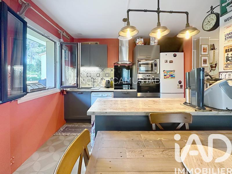 Appartement - 70 m² - 3 pièces