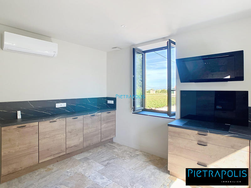 Maison - 180 m² - 7 pièces