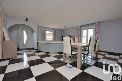 Maison - 165 m² - 5 pièces