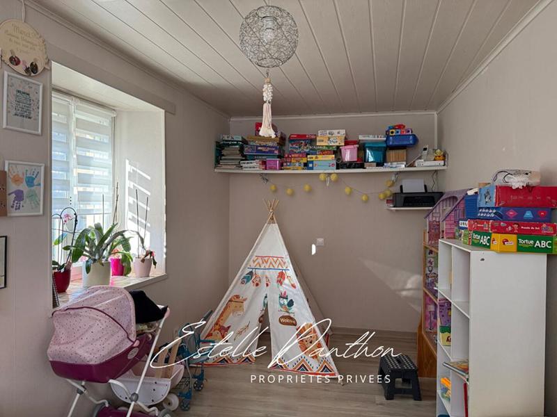 Maison - 155 m² - 7 pièces