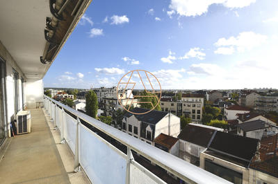 Appartement - 150 m² - 6 pièces