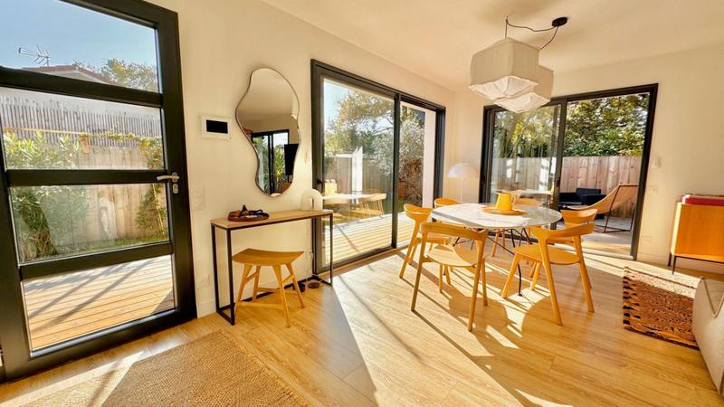 Villa - 137 m² - 5 pièces