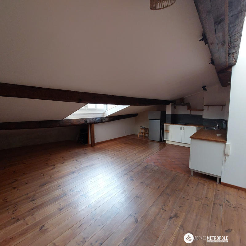 Appartement - 84 m² - 3 pièces