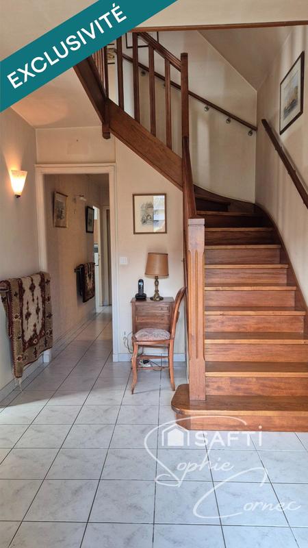 Maison - 140 m² - 6 pièces