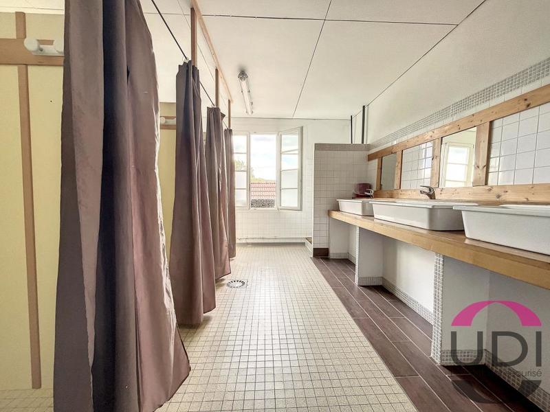 Immeuble - 1 500 m² - 19 pièces