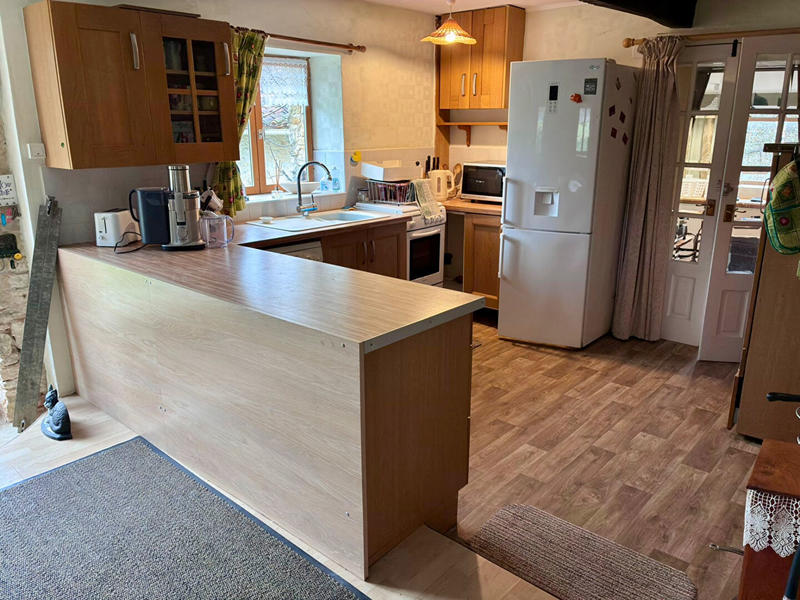 Maison - 360 m² - 13 pièces