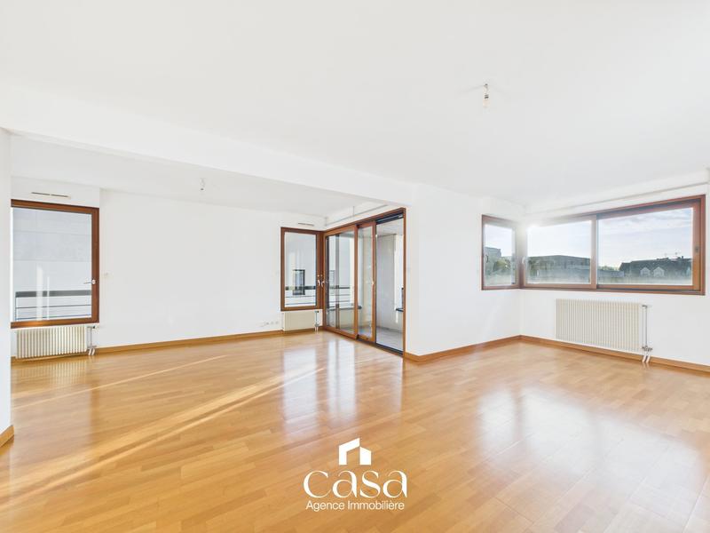 Appartement - 96 m² - 4 pièces