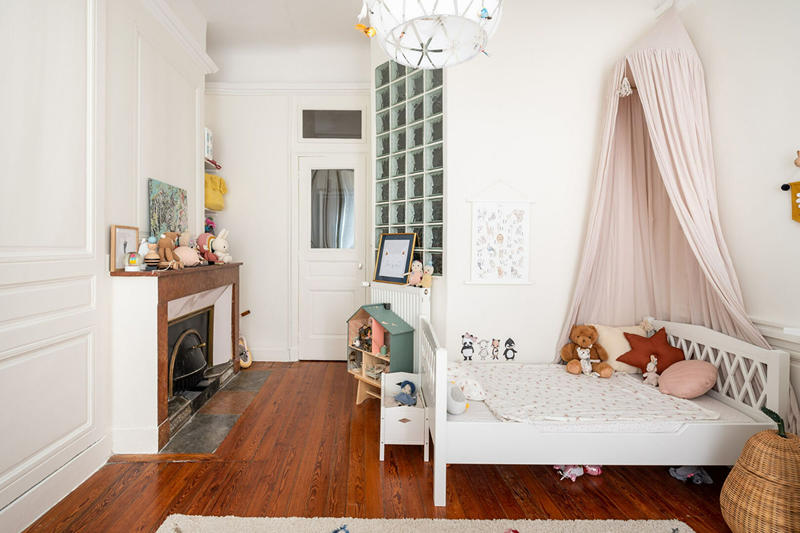 Appartement - 90 m² - 4 pièces