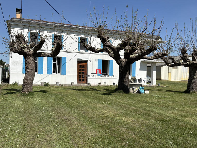 Maison - 194 m² - 6 pièces