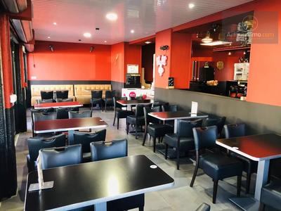 Magasins - 170 m² - 5 pièces