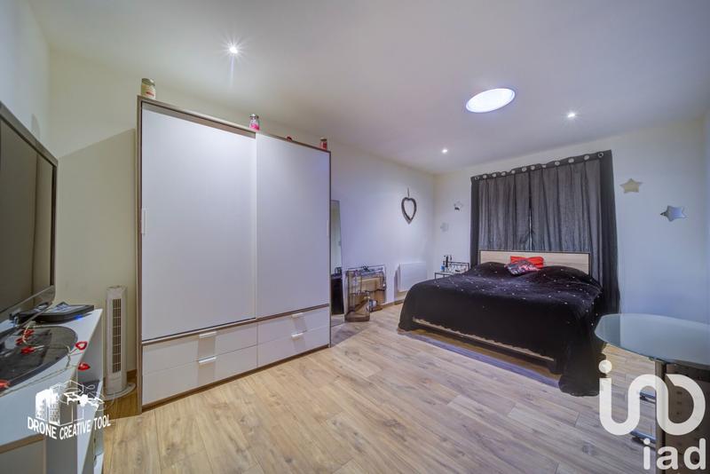 Maison de village - 268 m² - 8 pièces