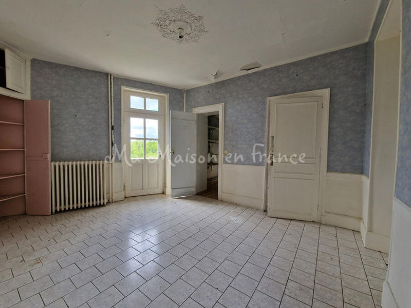 Maison - 115 m² - 9 pièces