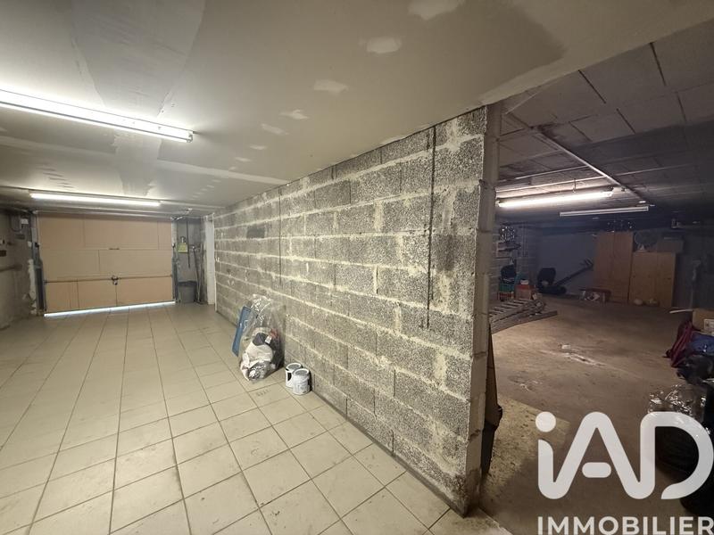 Maison - 95 m² - 5 pièces