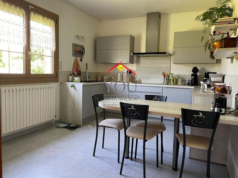 Maison traditionnelle - 159 m² - 7 pièces