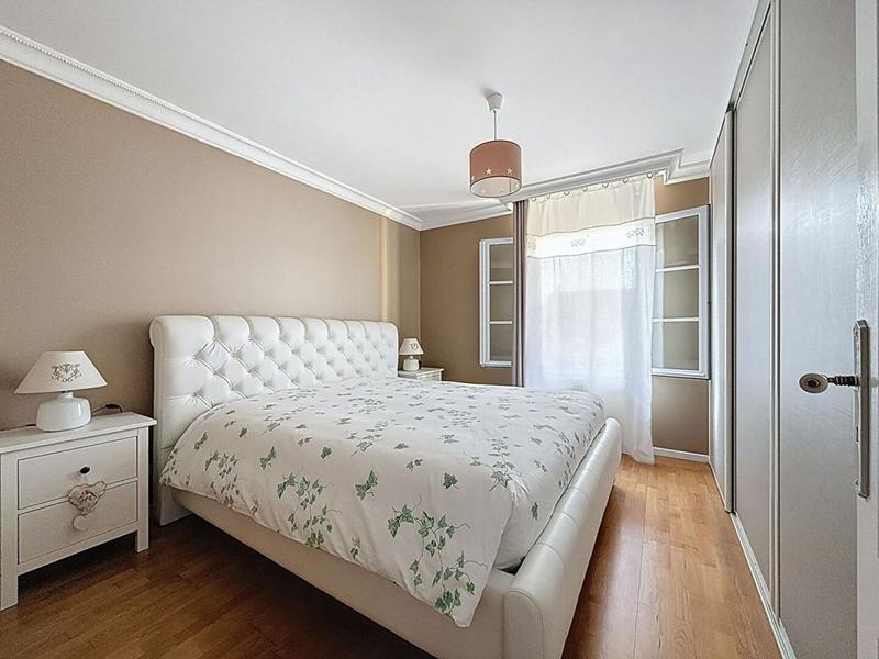 Maison - 177 m² - 6 pièces