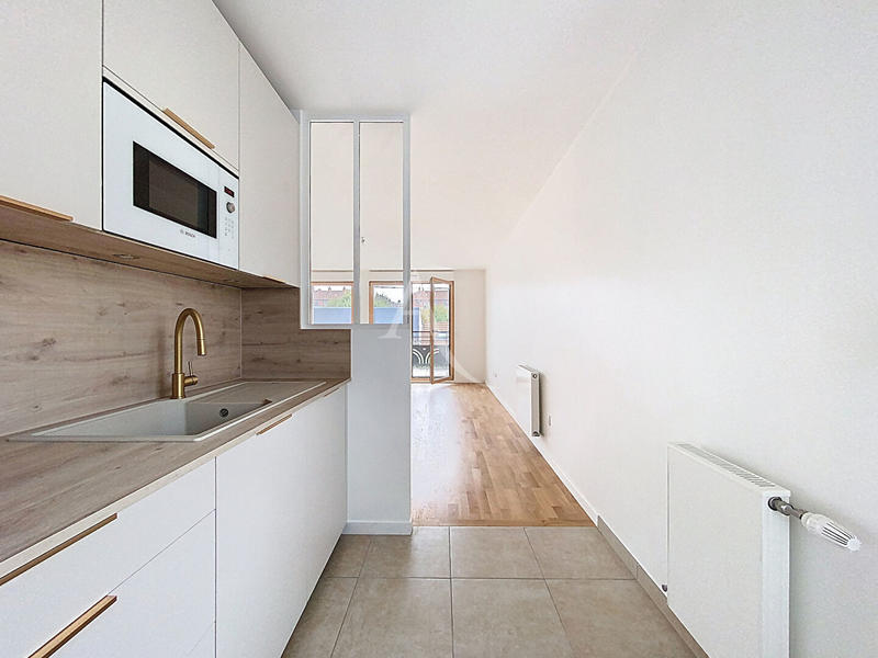 Appartement - 94 m² - 5 pièces