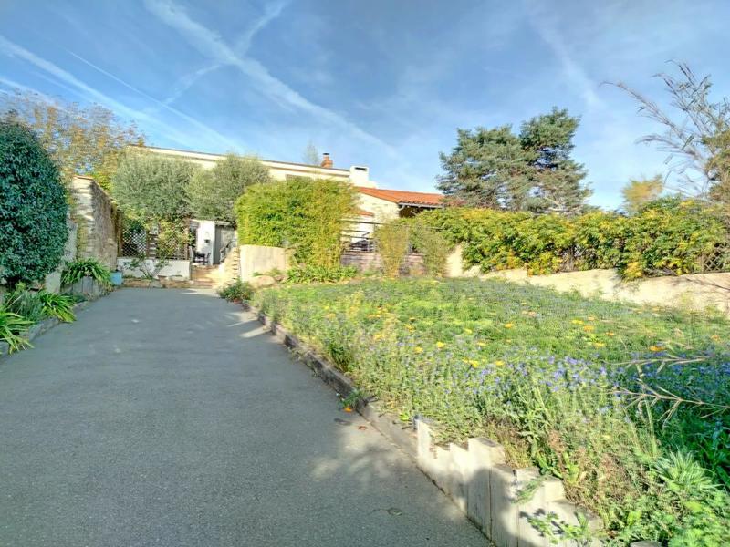 Maison - 145 m² - 4 pièces