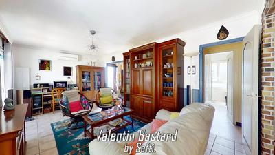 Maison - 90 m² - 6 pièces