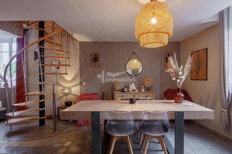 Maison - 179 m² - 5 pièces