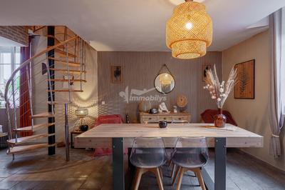 Maison - 179 m² - 5 pièces