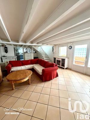 Maison - 94 m² - 5 pièces