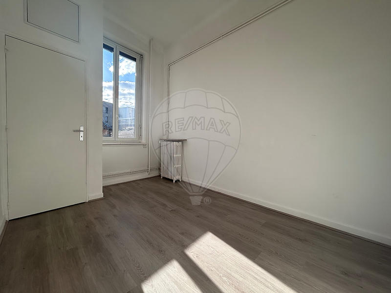Appartement - 91 m² - 4 pièces