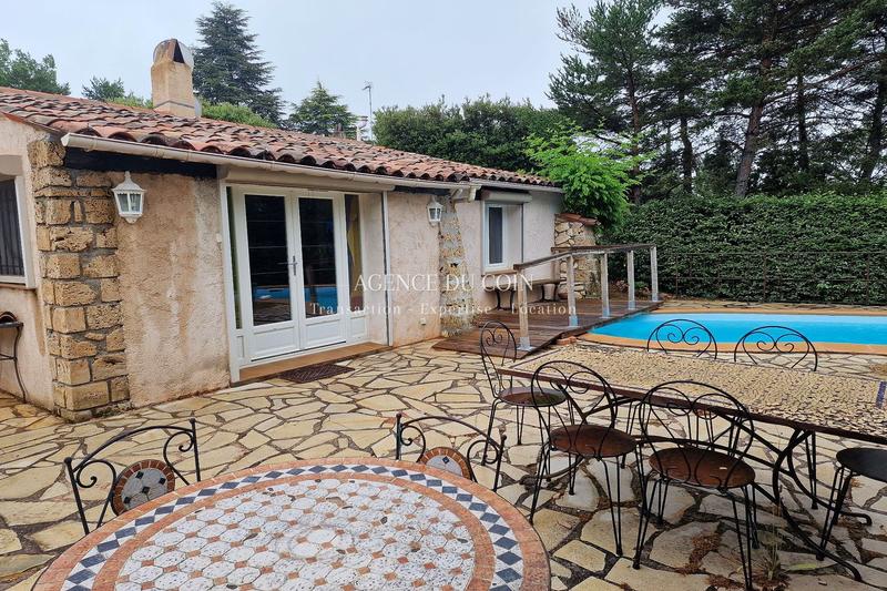Villa - 106 m² - 4 pièces