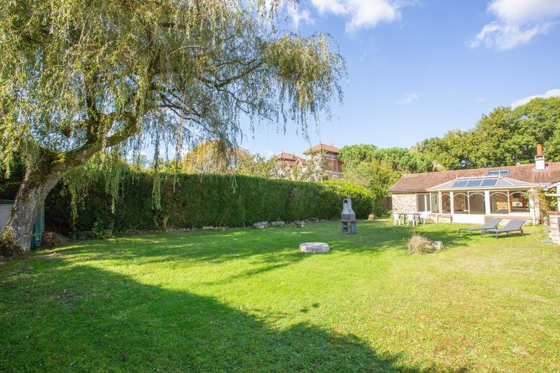 Maison - 145 m² - 5 pièces