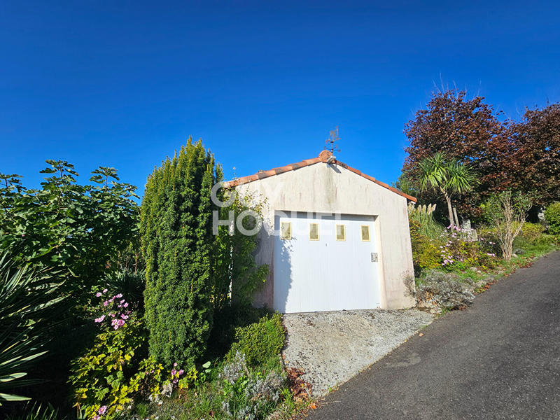 Maison - 169 m² - 6 pièces