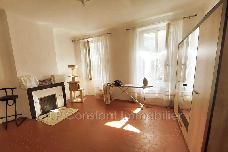 Maison - 460 m² - 17 pièces