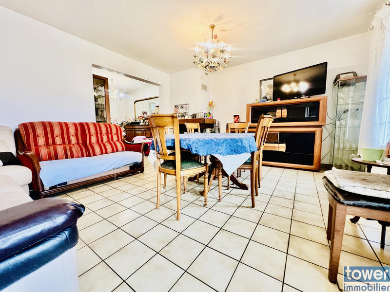 Maison - 100 m² - 4 pièces