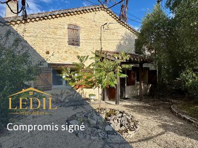 Maison en pierre - 116 m² - 4 pièces